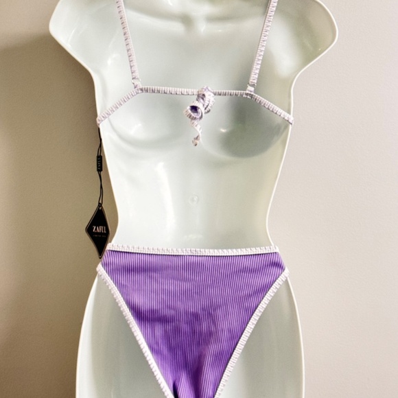 2pc String Bikini Set NWT - Picture 3 of 4
